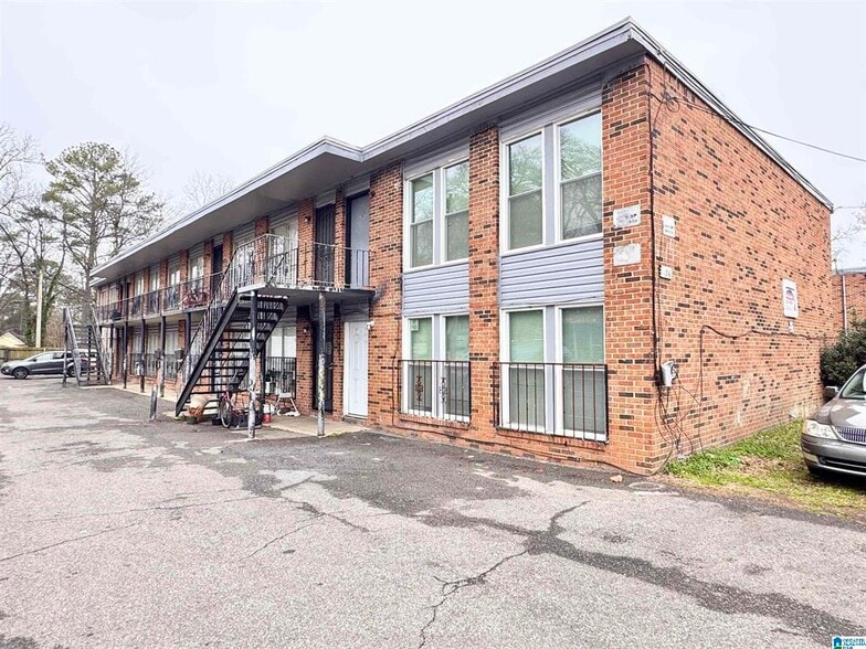 More Photos Of 137 59th St N, Birmingham Apartments For Sale