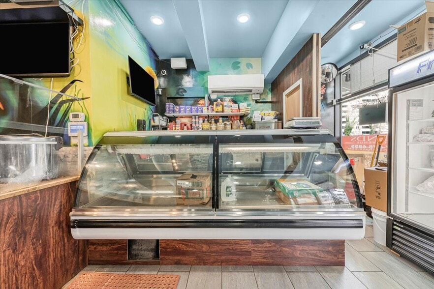 More Photos Of 1 W 137th St, New York Apartments For Lease