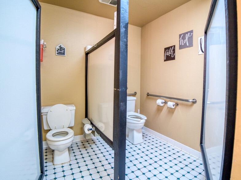 More Photos Of 14818 S Peebly Rd, Newalla Religious Facility For Sale