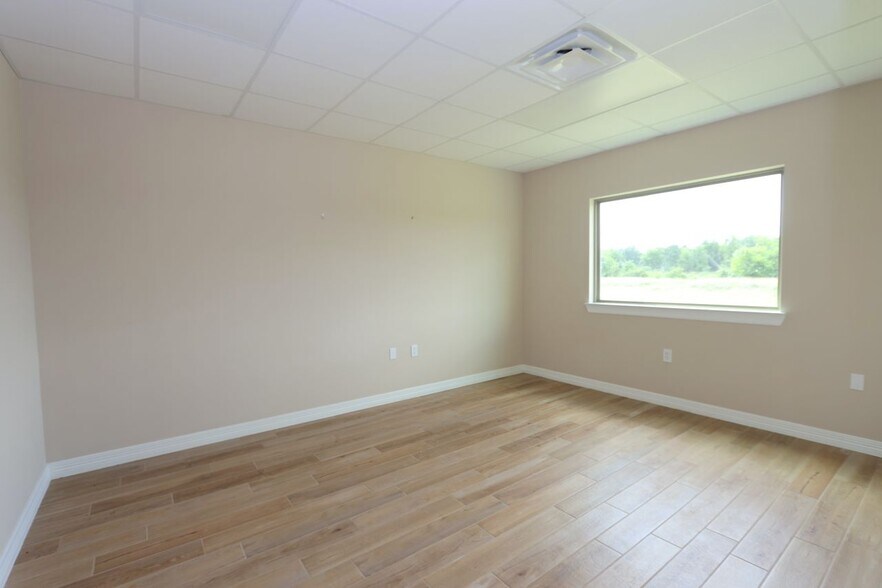 More Photos Of 16300 State Highway 249, Houston Unknown For Lease