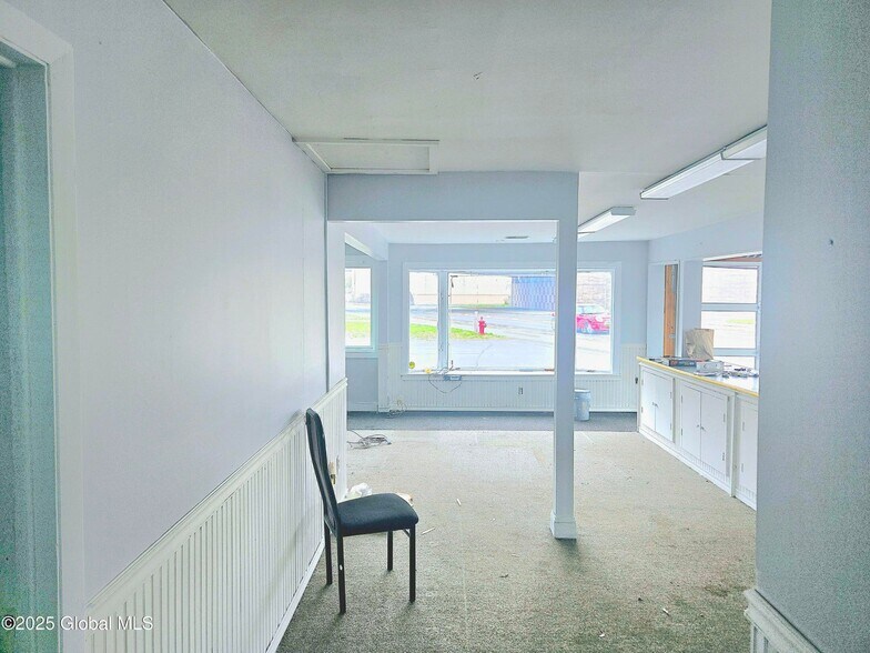 More Photos Of 1904 Broadway, Watervliet Auto Dealership For Sale