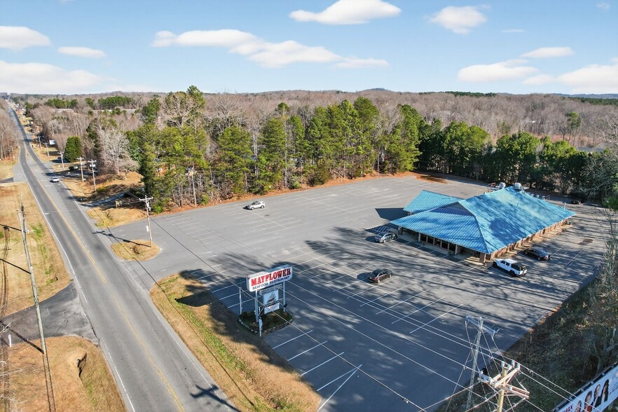 More Photos Of 2200 N Fayetteville St, Asheboro Restaurant For Lease