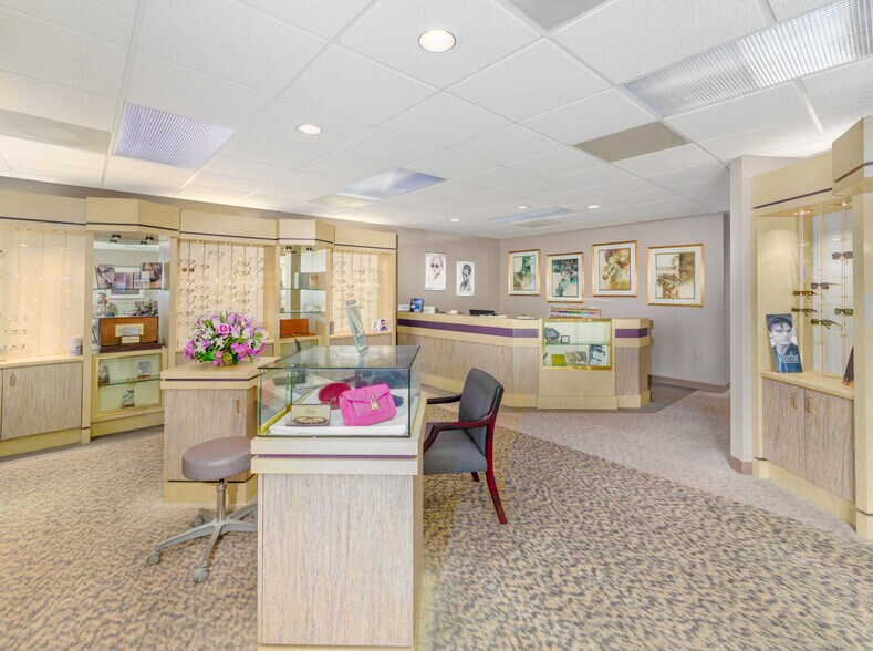 More Photos Of 9247 Old Keene Mill Rd, Burke Office For Sale