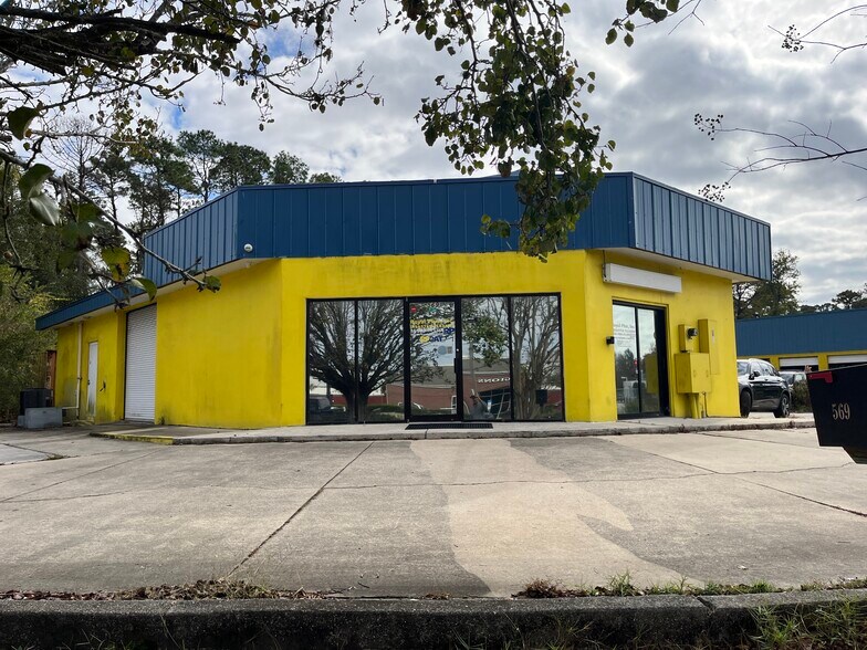 Primary Photo Of 569 Blanding Blvd, Orange Park Freestanding For Sale