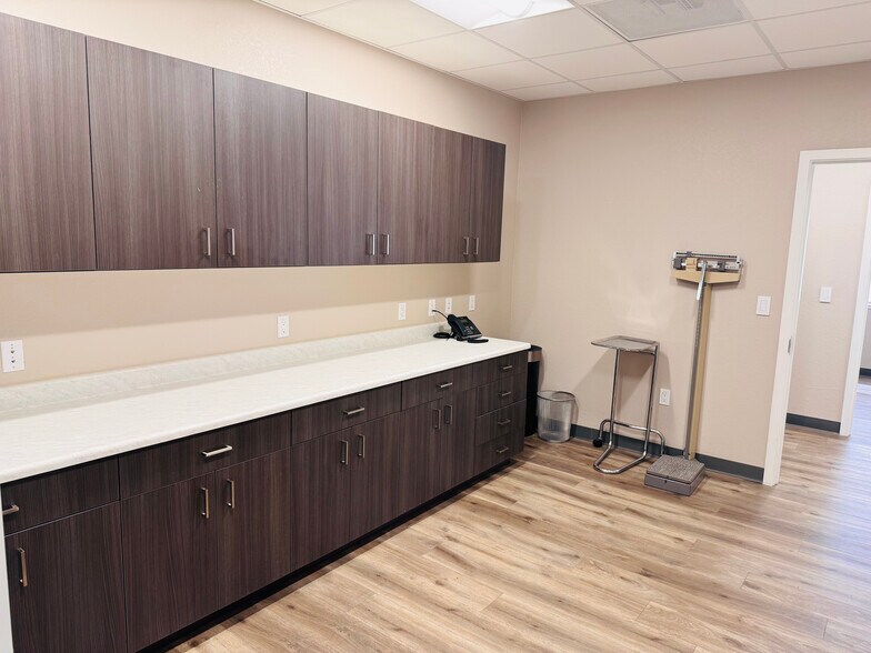 More Photos Of 977-983 San Pablo Ave, Albany Storefront Retail Office For Lease