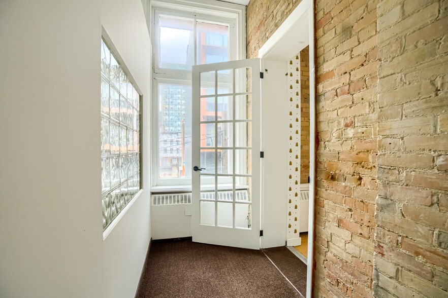 More Photos Of 45-55 Colborne St, Toronto Office For Lease