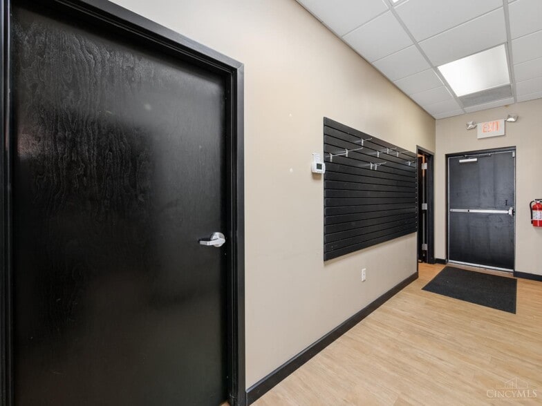 More Photos Of 3504 Harrison Ave, Cincinnati Storefront For Sale
