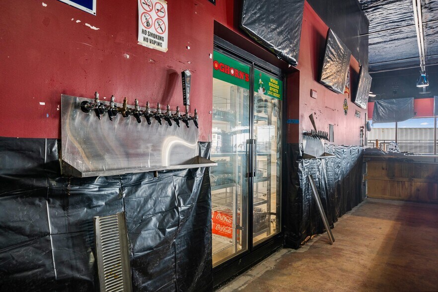 More Photos Of 2221 W Walnut St, Rogers Restaurant For Sale