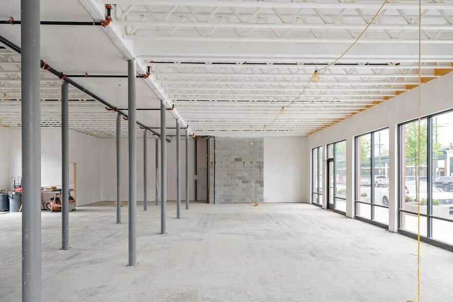More Photos Of 493 Trapelo Rd, Belmont Storefront For Lease