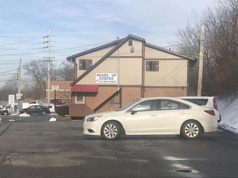 More Photos Of 441 McMurray Rd, Bethel Park General Retail For Lease