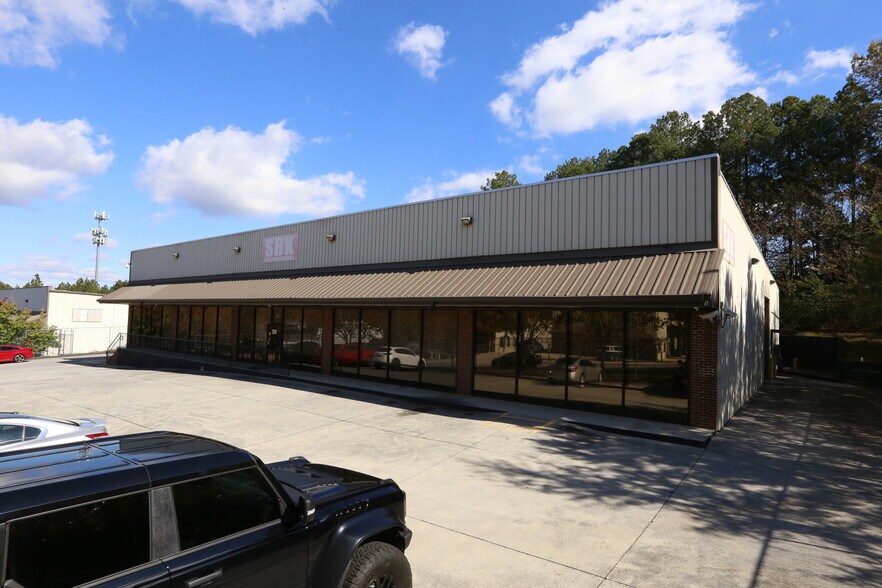 More Photos Of 3042 Matlock Dr NW, Kennesaw Warehouse For Sale
