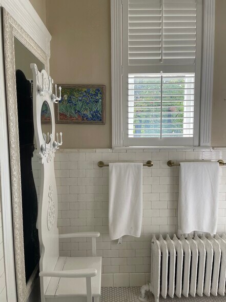 More Photos Of 445 Ludlow Ave, Cincinnati Apartments For Sale