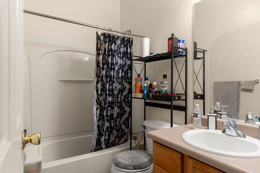 More Photos Of 2061-2091 Furman Dr, Colorado Springs Apartments For Sale
