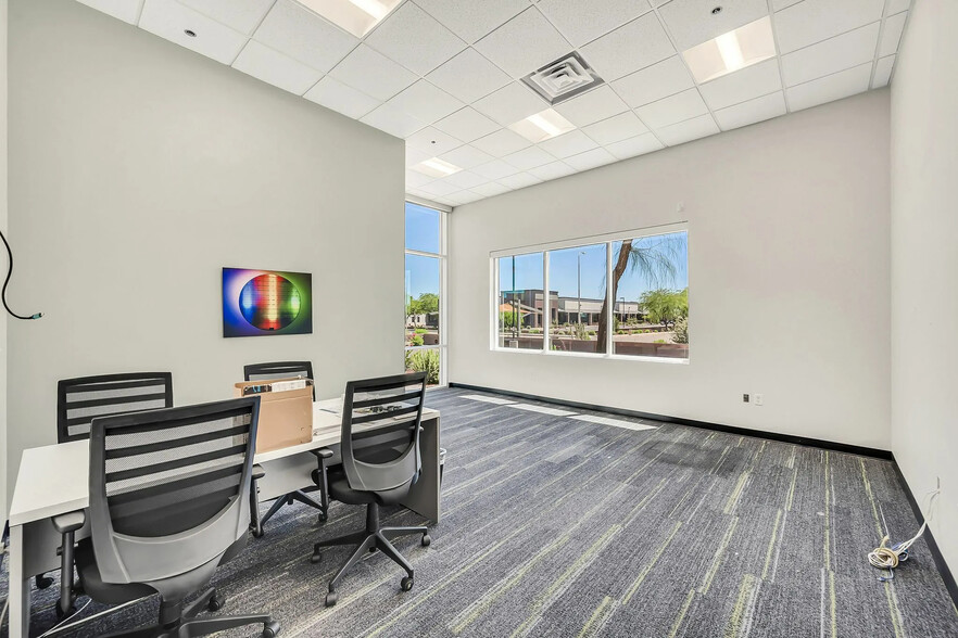 More Photos Of 8930 S Beck Ave, Tempe Light Manufacturing For Lease