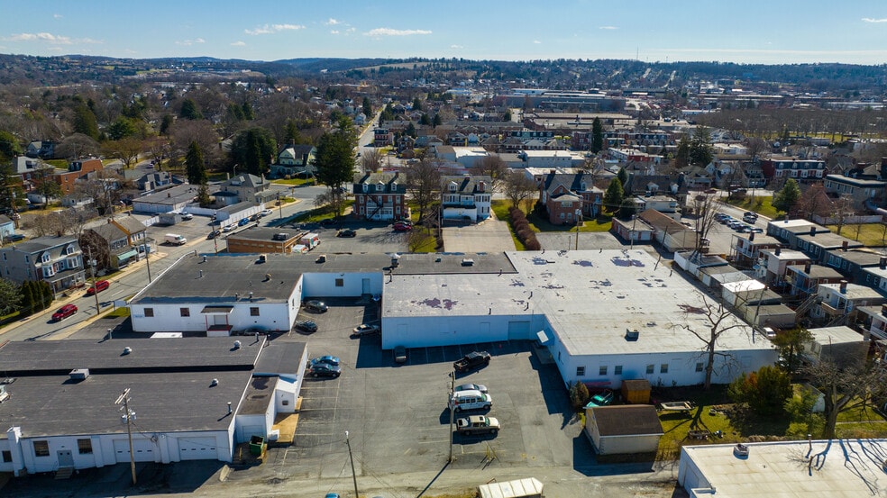 More Photos Of 50 N Harrison St, York Warehouse For Sale