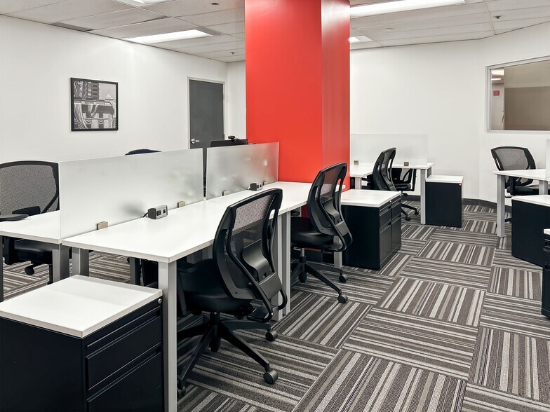 More Photos Of 895 Don Mills Rd, Toronto Coworking Space