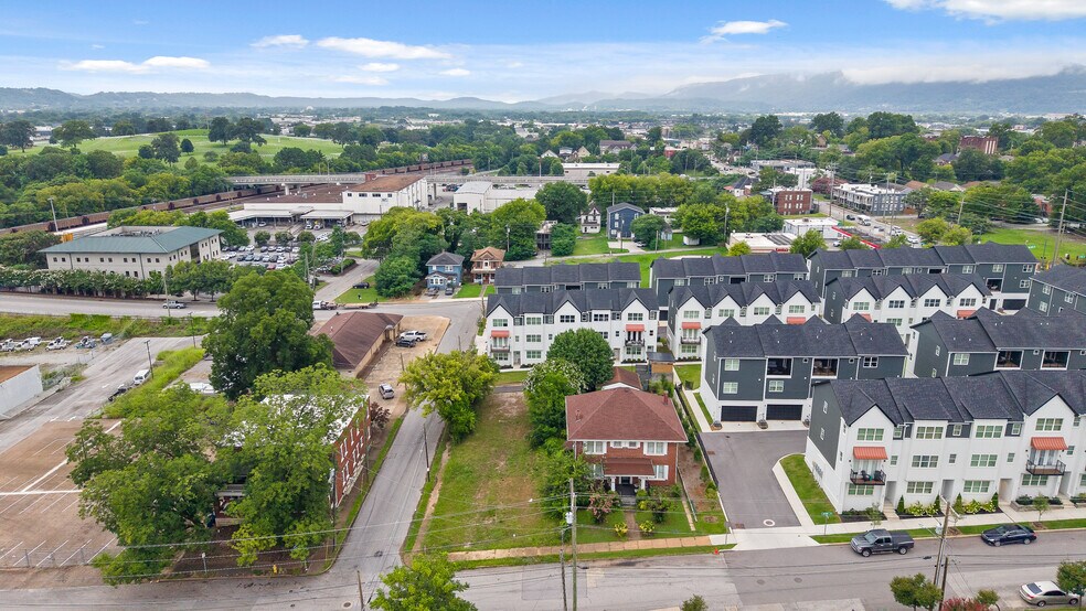 More Photos Of 1030 Oak St, Chattanooga Land For Sale