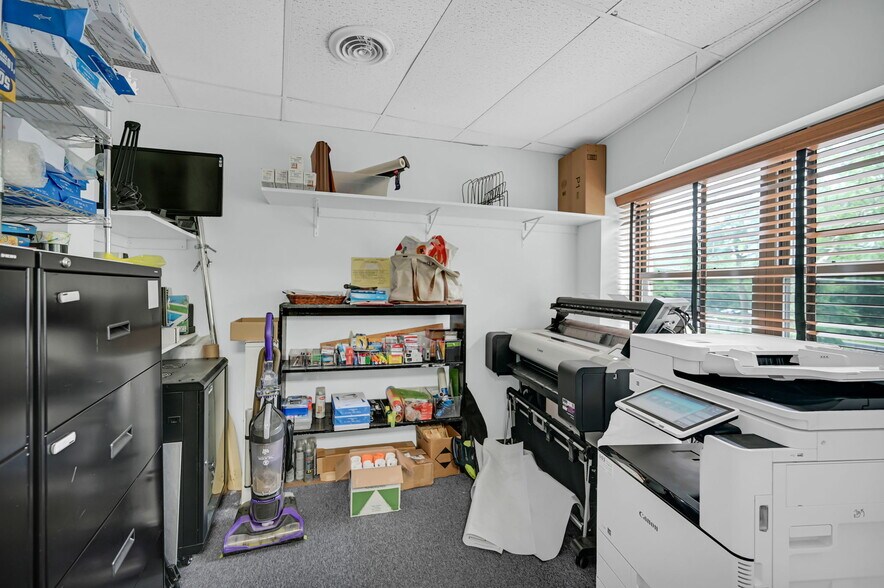 More Photos Of 2 Broadway, Valhalla Office For Sale