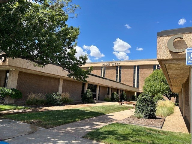 More Photos Of 7120 W Interstate 40, Amarillo Office For Lease