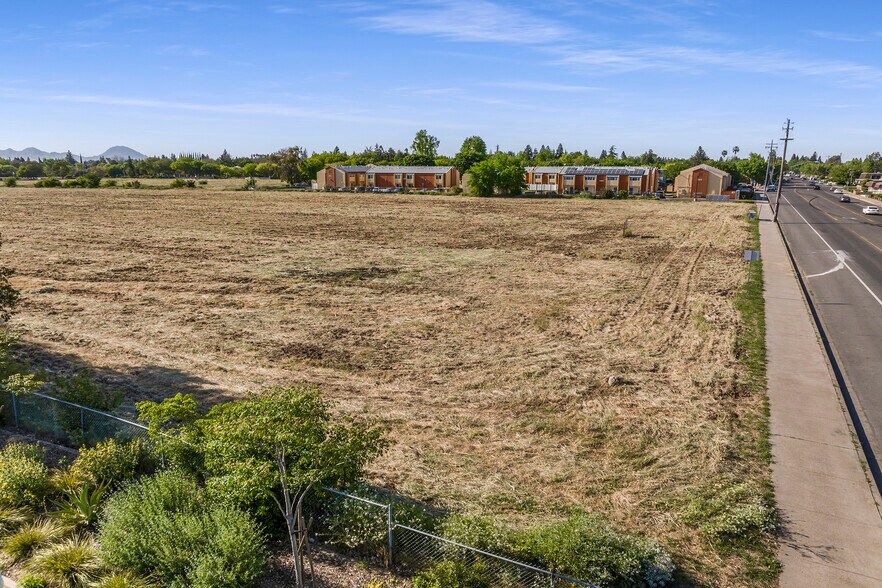 More Photos Of 1411 E Onstott Rd, Yuba City Land For Sale