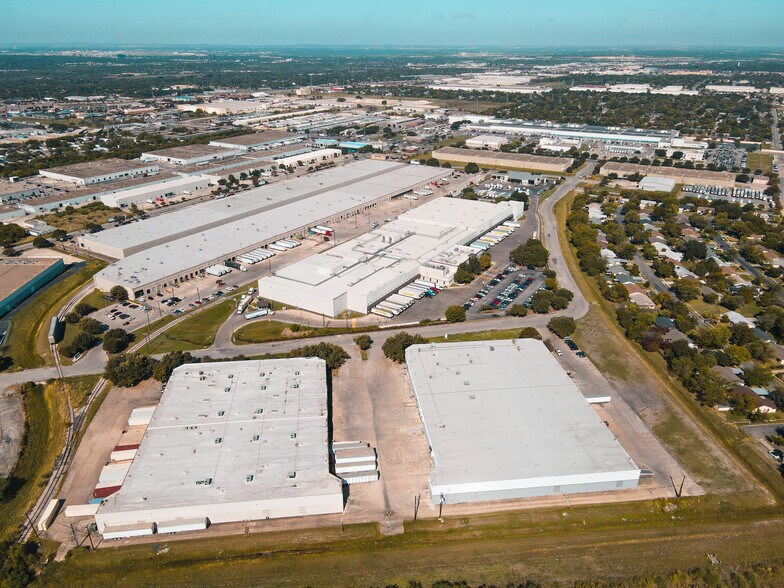 More Photos Of 5400-5410 Kaepa Ct, San Antonio Warehouse For Lease