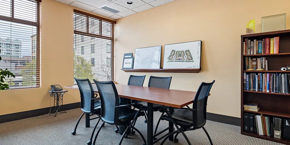 More Photos Of 420 W Main St, Boise Office For Lease