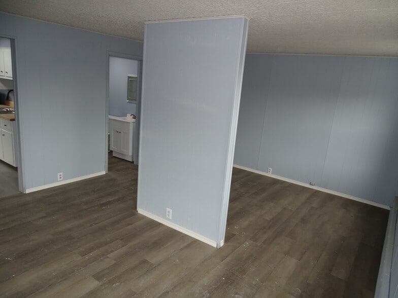 More Photos Of 519 Rock St, Shamokin Storefront Retail Residential For Sale