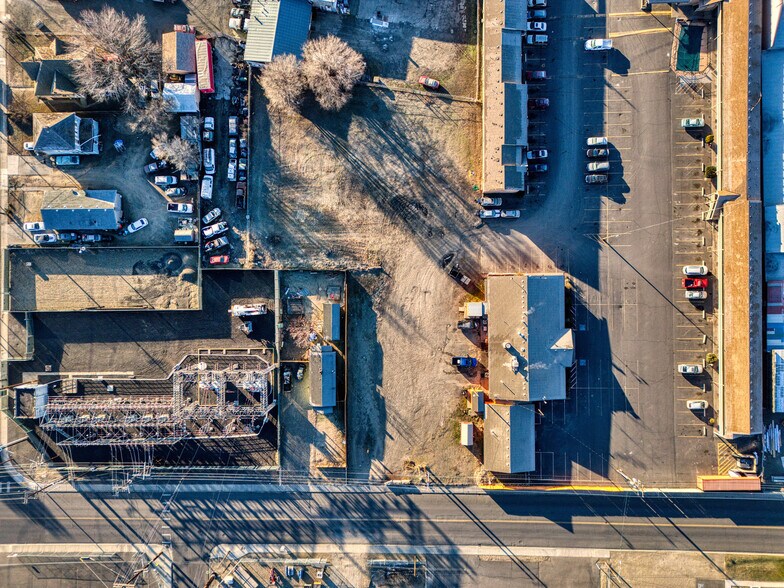 More Photos Of 410 Yakima Valley Hwy, Sunnyside General Retail For Sale