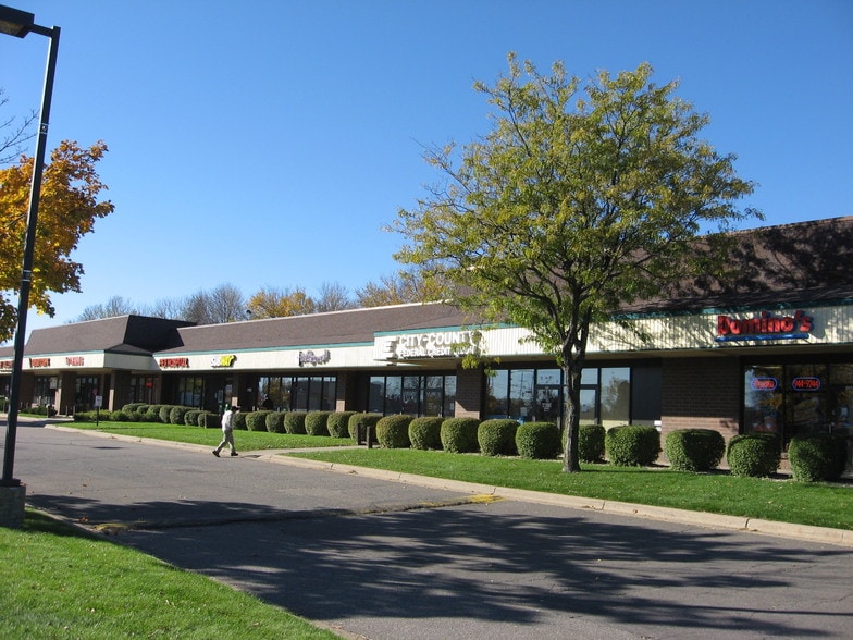More Photos Of 7700 W Old Shakopee Rd, Bloomington General Retail For Lease