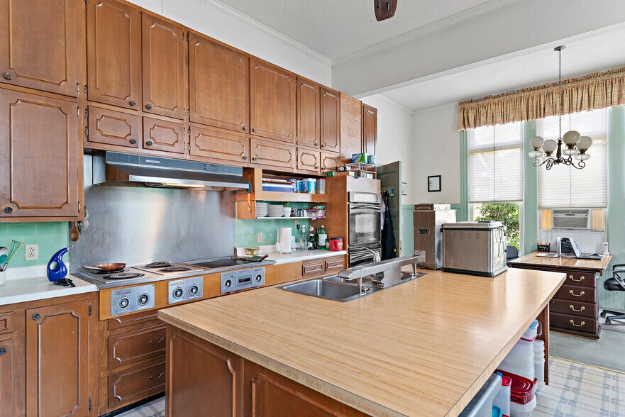 More Photos Of 426 W Church St, Swainsboro Hospitality For Sale