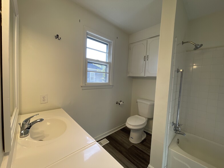 More Photos Of , Spartanburg Unknown For Sale