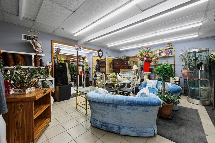 More Photos Of 174-180 Getty Ave, Clifton Warehouse For Sale