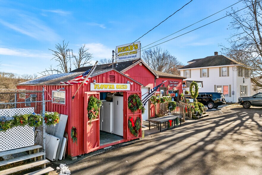 More Photos Of 1105 Route 32, Uncasville Freestanding For Sale
