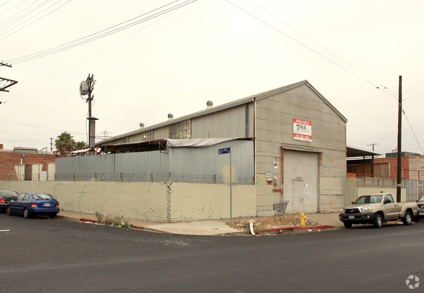 More Photos Of 3422 Union Pacific Ave, Los Angeles Manufacturing For Sale