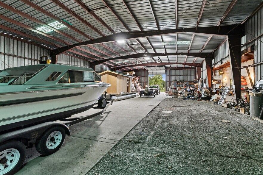 More Photos Of 100 Water St, Menasha General Retail For Sale