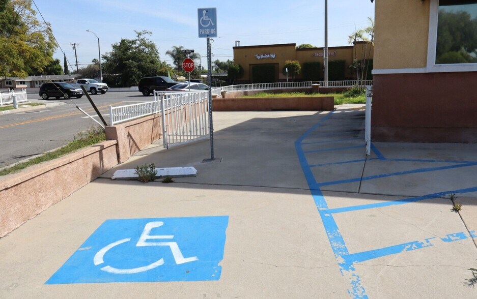 More Photos Of 705 S State College Blvd, Anaheim Medical For Sale