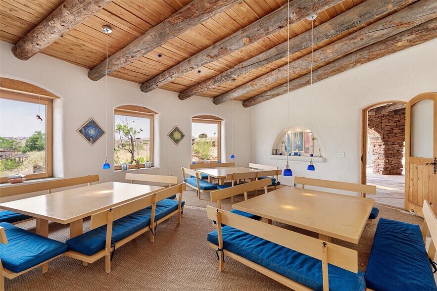 More Photos Of 18 Destierro Trail, Santa Fe Lodge Meeting Hall For Sale