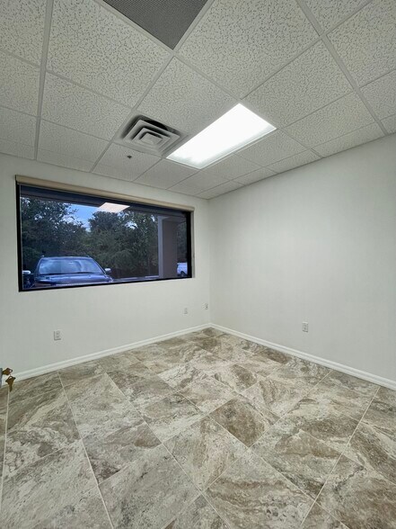 More Photos Of 58-74 Sarasota Center Blvd, Sarasota Office For Sale