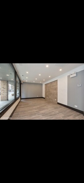 More Photos Of , Chicago Multifamily For Sale