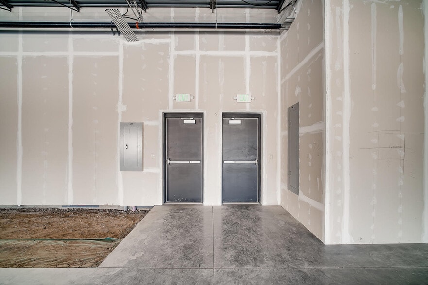 More Photos Of 6200 Leetsdale Dr, Denver Storefront For Lease