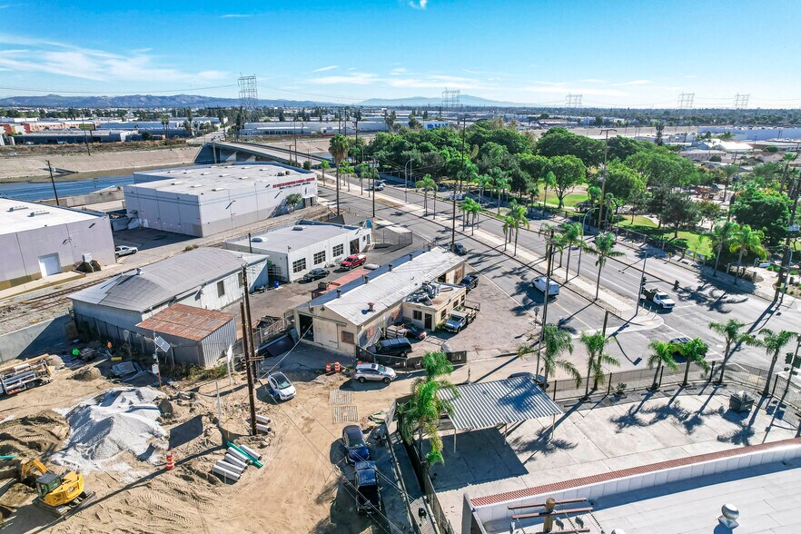 More Photos Of 5005 E Slauson Ave, Vernon Warehouse For Sale