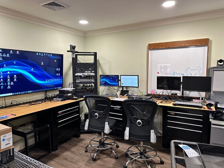 More Photos Of 1350 NE 56th St, Fort Lauderdale Office For Lease