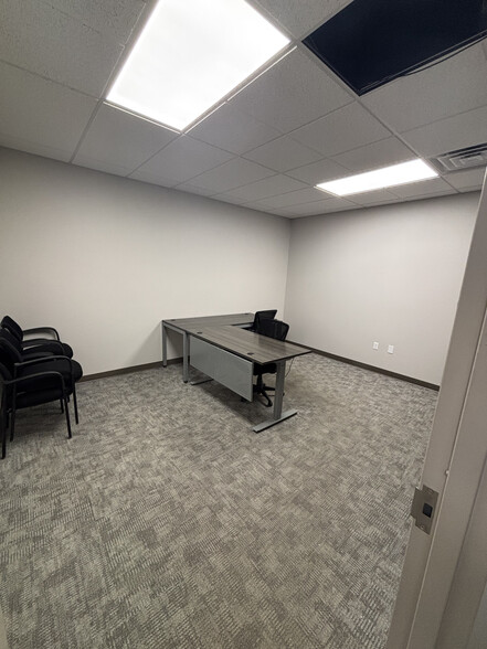 More Photos Of 7775 Gary Watson Pt, Colorado Springs Warehouse For Lease