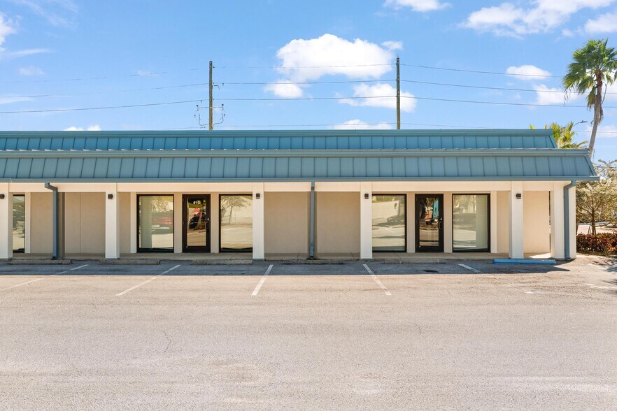 More Photos Of 1200 S Pinellas Ave, Tarpon Springs Medical For Lease