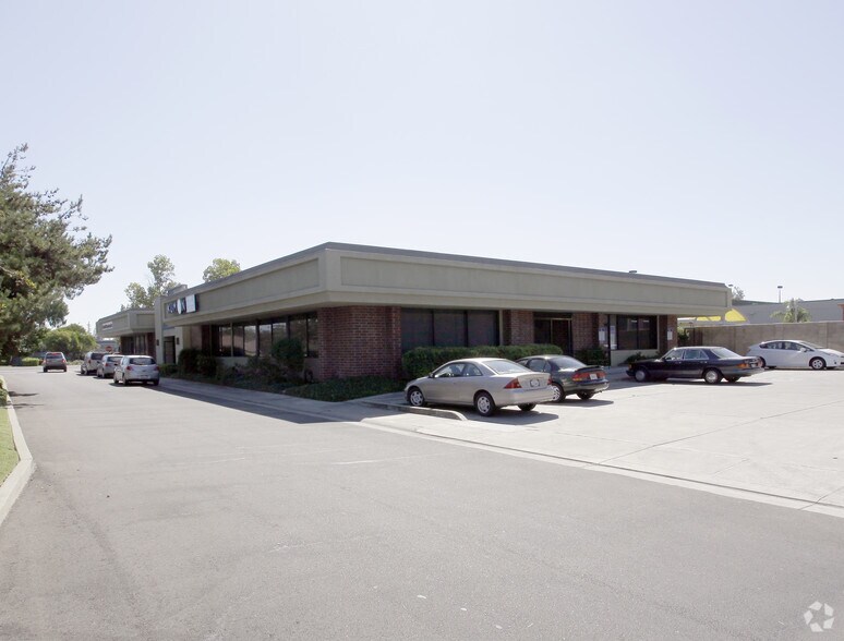More Photos Of 4609 Quail Lakes Dr, Stockton Office For Lease