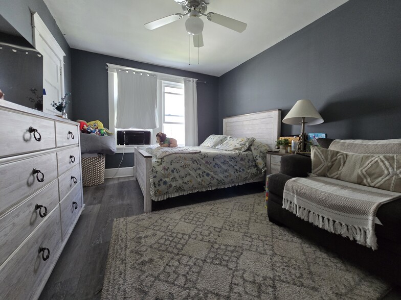 More Photos Of 60-62 Mill St, Newton Apartments For Sale