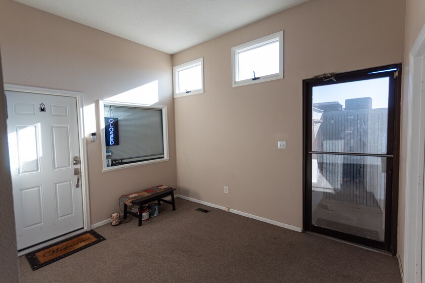 More Photos Of 1528 N Lincoln Ave, Loveland Office For Lease