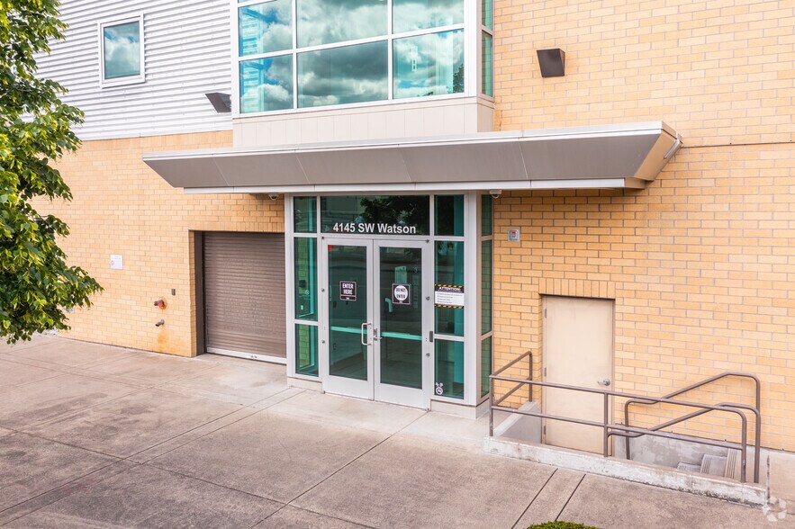 More Photos Of 4145 SW Watson Ave, Beaverton Unknown For Lease