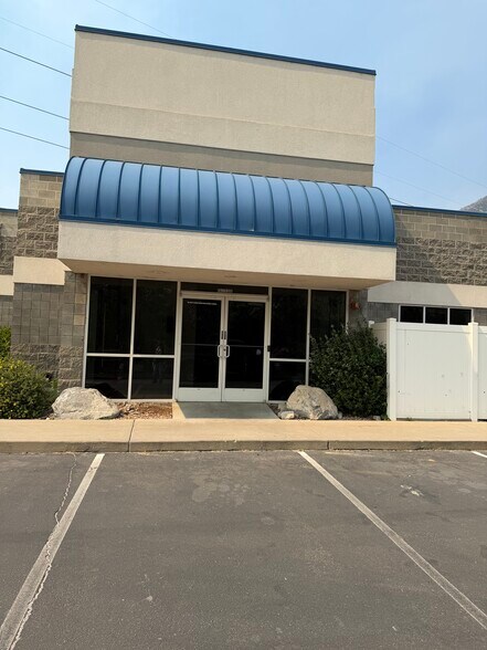 More Photos Of 691 W 1200 N, Springville Office For Lease