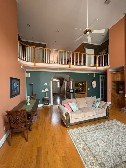 More Photos Of 105 Marshland Ln, Greer Hospitality For Sale